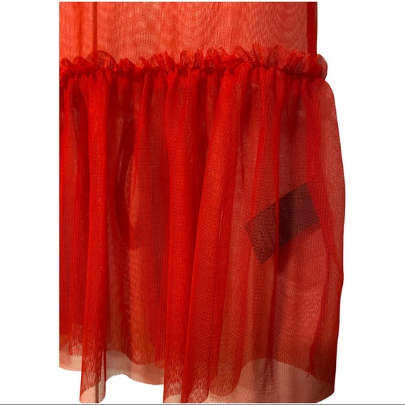 H&M soft mesh peplum tee - Picture 3 of 3